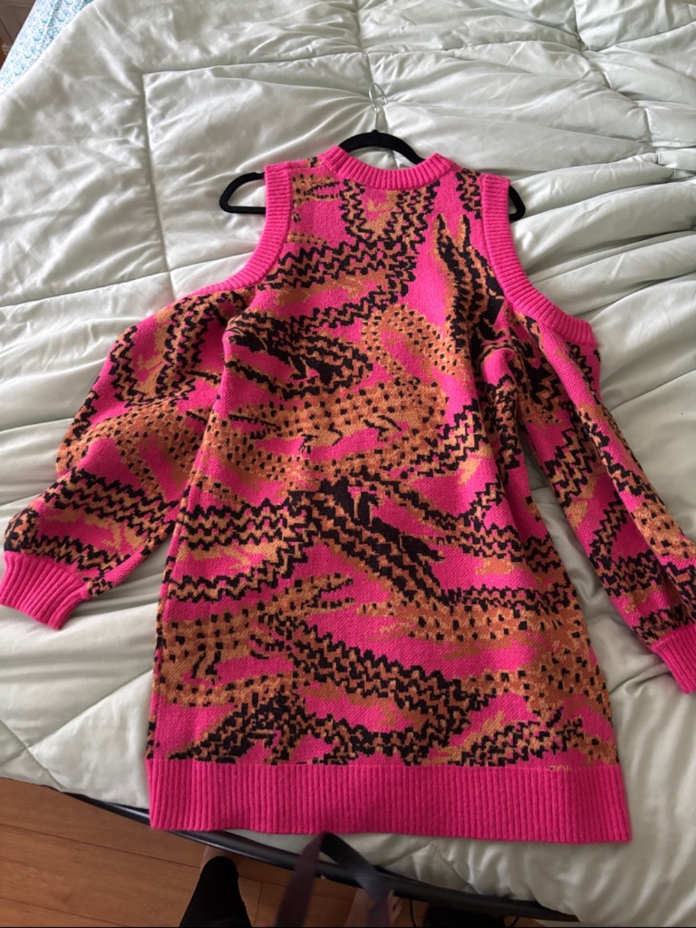 FARM Rio Cold-Shoulder Knit Sweater Dress in Pink and Black - Picture 2 of 4